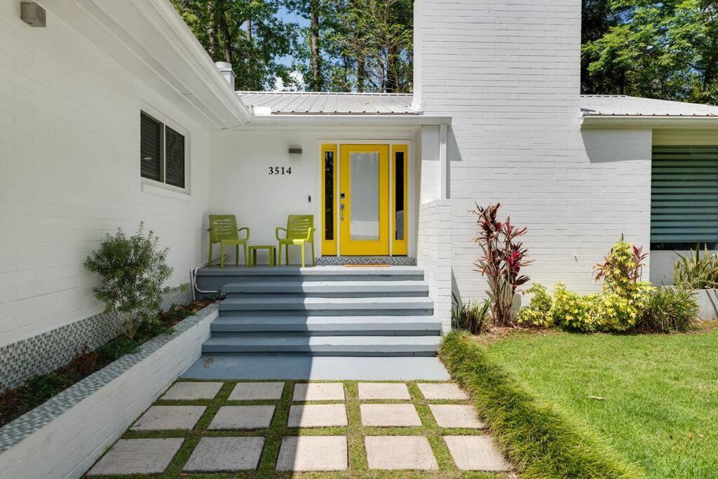 Uf Sunshine House - Patio & Bbq - Chef Kitchen - Ev Car Station - Upscale Neighborhood! Βίλα Γκέινσβιλ Εξωτερικό φωτογραφία