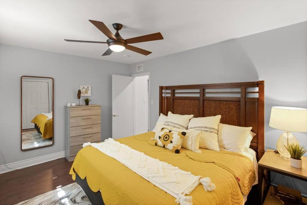 Uf Sunshine House - Patio & Bbq - Chef Kitchen - Ev Car Station - Upscale Neighborhood! Βίλα Γκέινσβιλ Εξωτερικό φωτογραφία